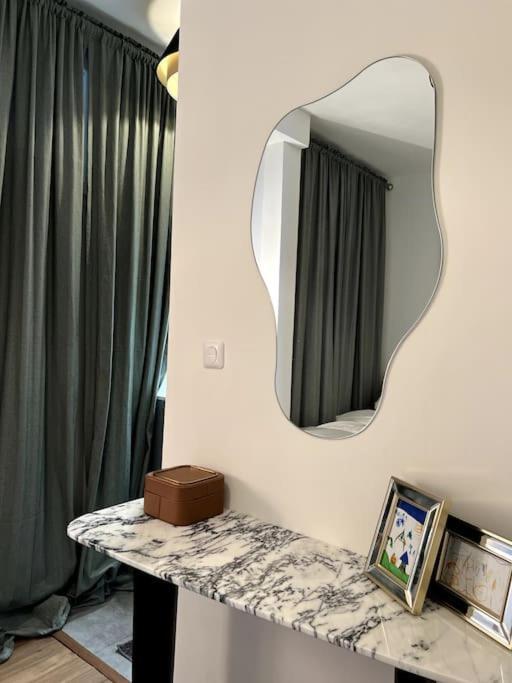 Apartmán Eze Roc Exteriér fotografie