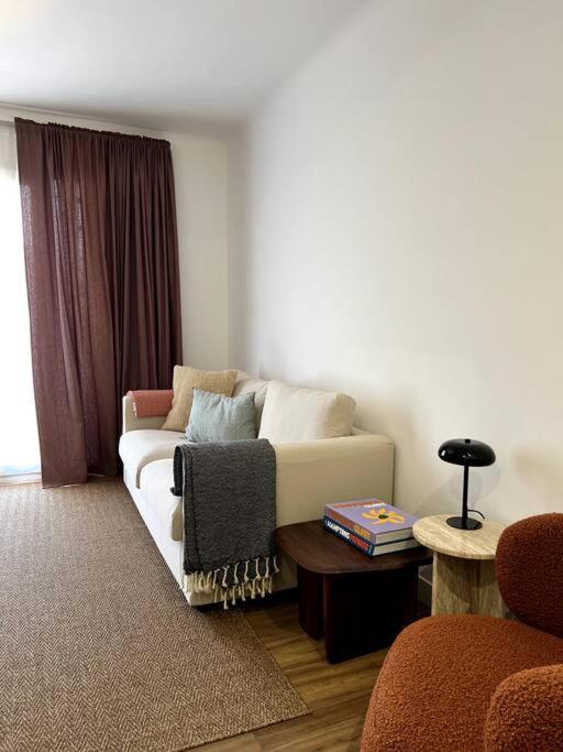 Apartmán Eze Roc Exteriér fotografie