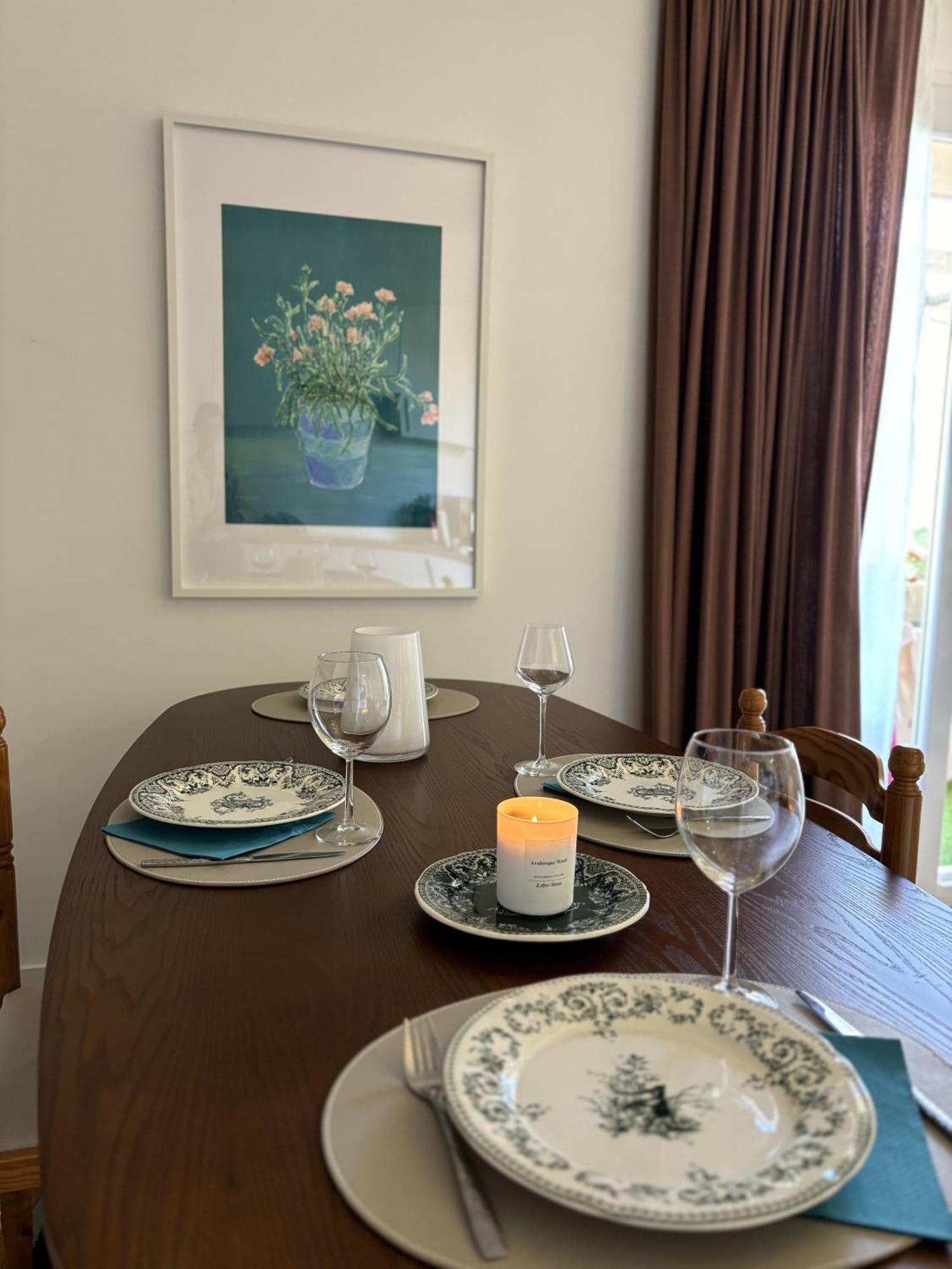 Apartmán Eze Roc Exteriér fotografie